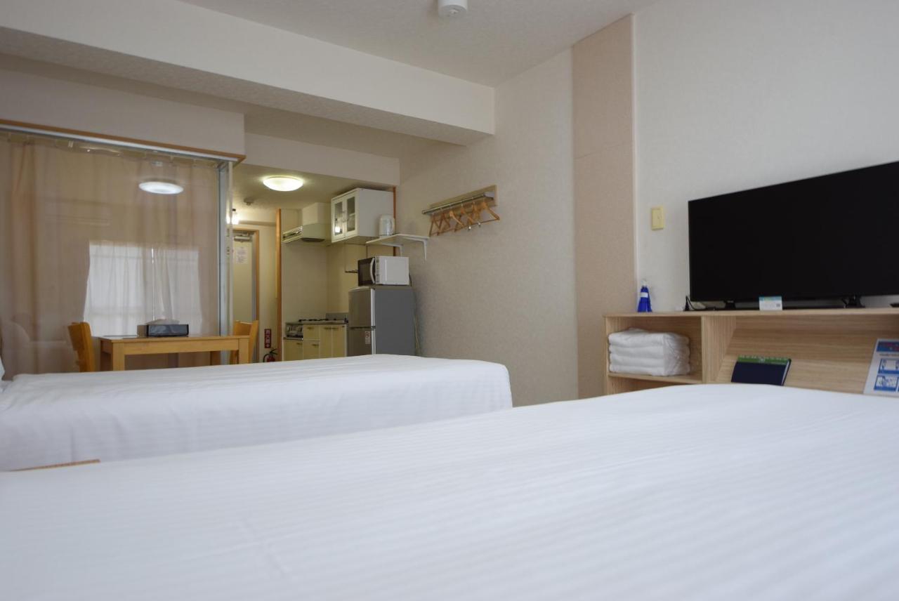 Stay In Sumuka Kokusai Street Tomari Exterior photo